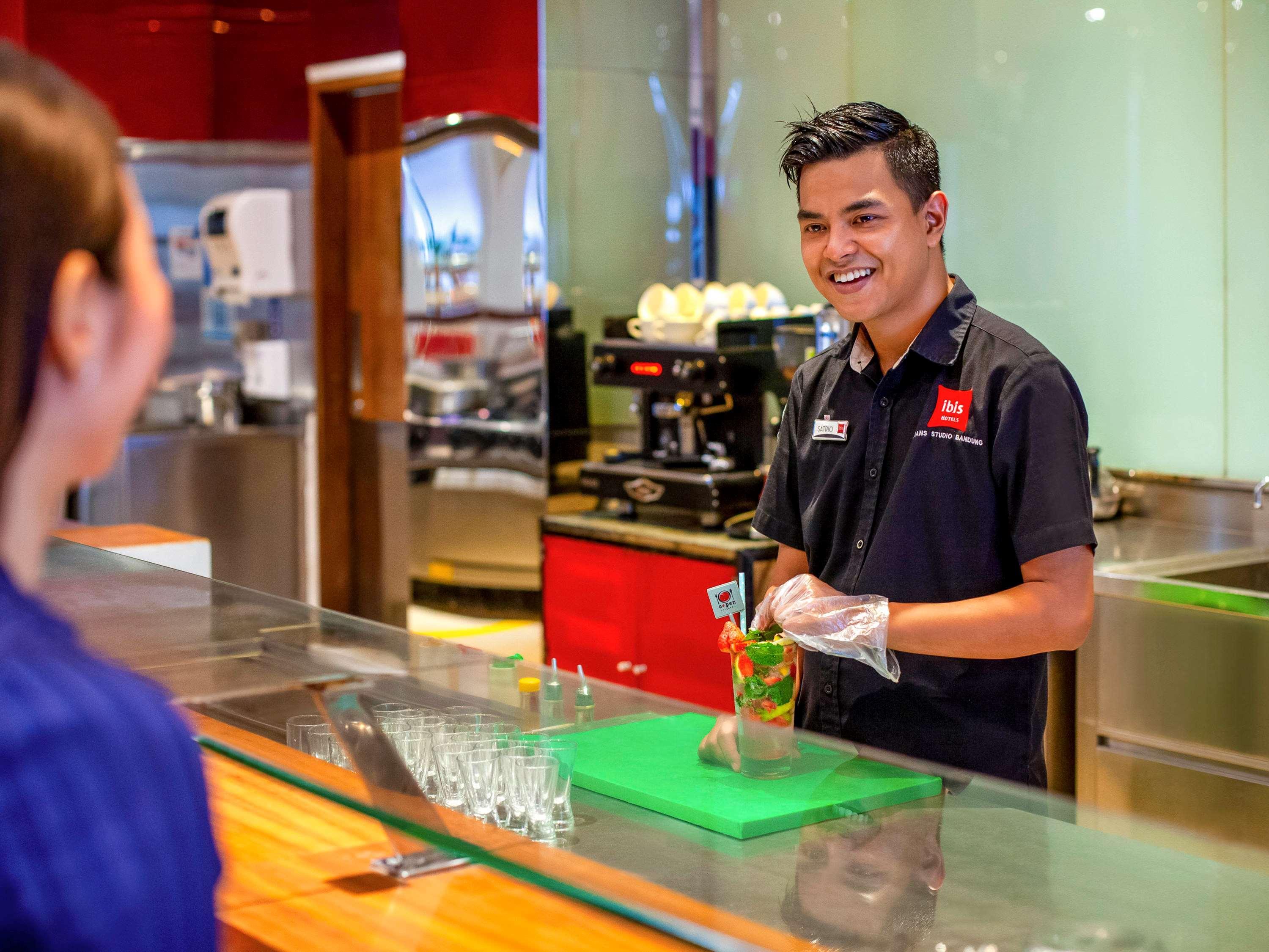 Ibis Bandung Trans Studio Ngoại thất bức ảnh